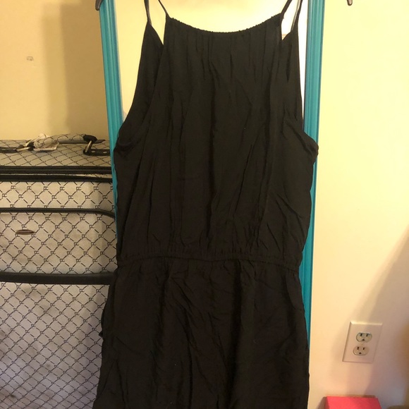 Small black romper - Picture 2 of 2